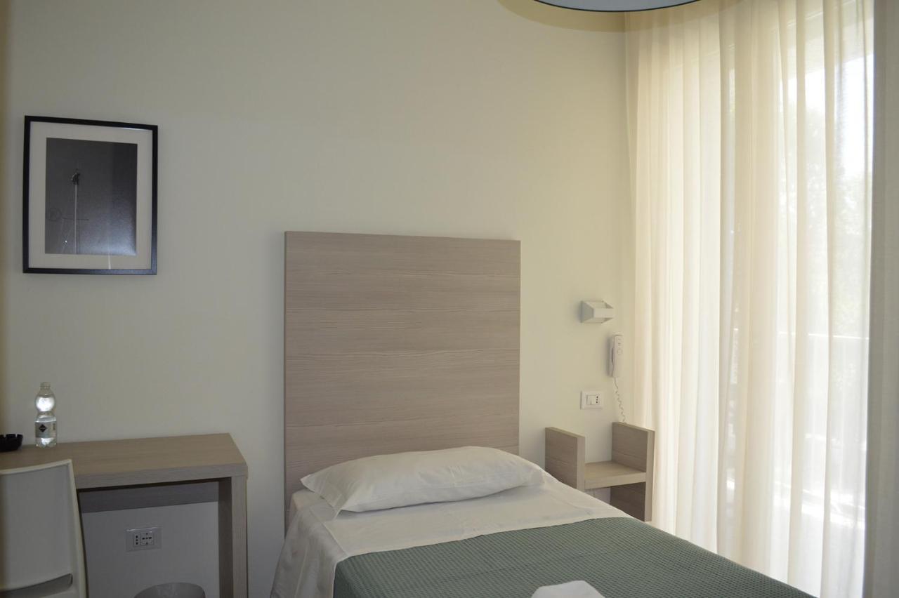 Hotel Riva E Mare Rimini Eksteriør bilde